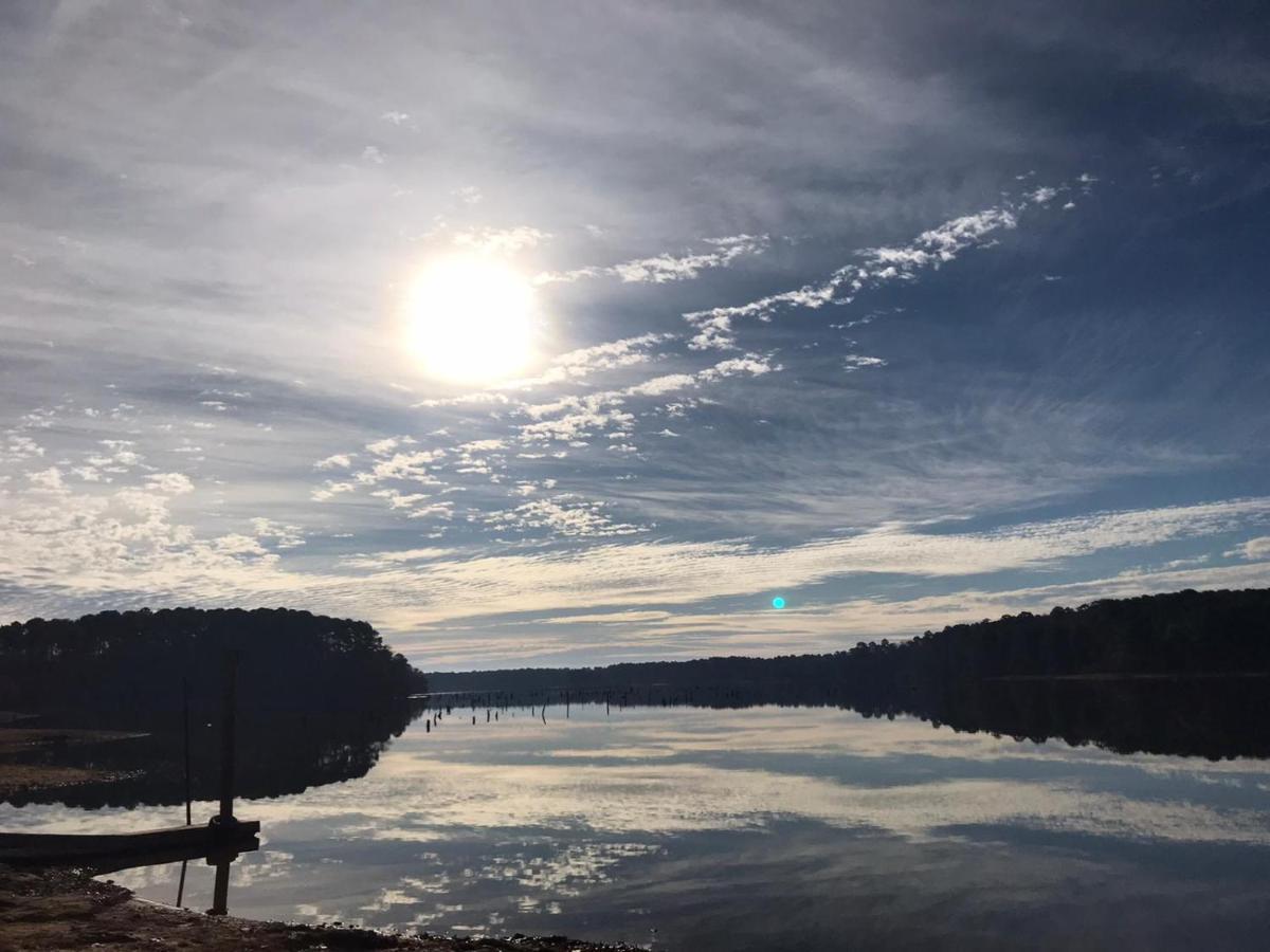 Hemphill Alpine Lakeview Motel Room Wifi,Sandy Beach Boat Ramp,Pier,Marina,Bath House With Laundromat מראה חיצוני תמונה